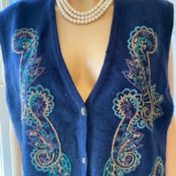 VTG Koret Paisley Stitched Embroidery 100% Wool Vest Women Size M - Picture 5 of 6